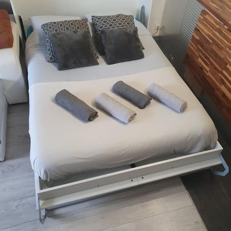 Cosy & Charming Logement Moderne Proche Paris Arcueil Exterior foto