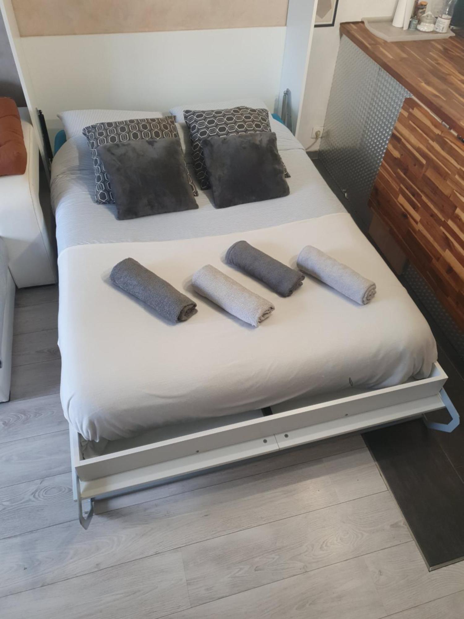 Cosy & Charming Logement Moderne Proche Paris Arcueil Exterior foto